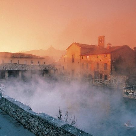 Casetta Del Pozzo Seggiano Ruang foto